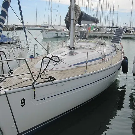 Carsulae Πλωτό κατάλυμα Porto San Giorgio